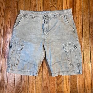 BKE Men's Light Gray Cargo Shorts with Side Flap Pockets 34